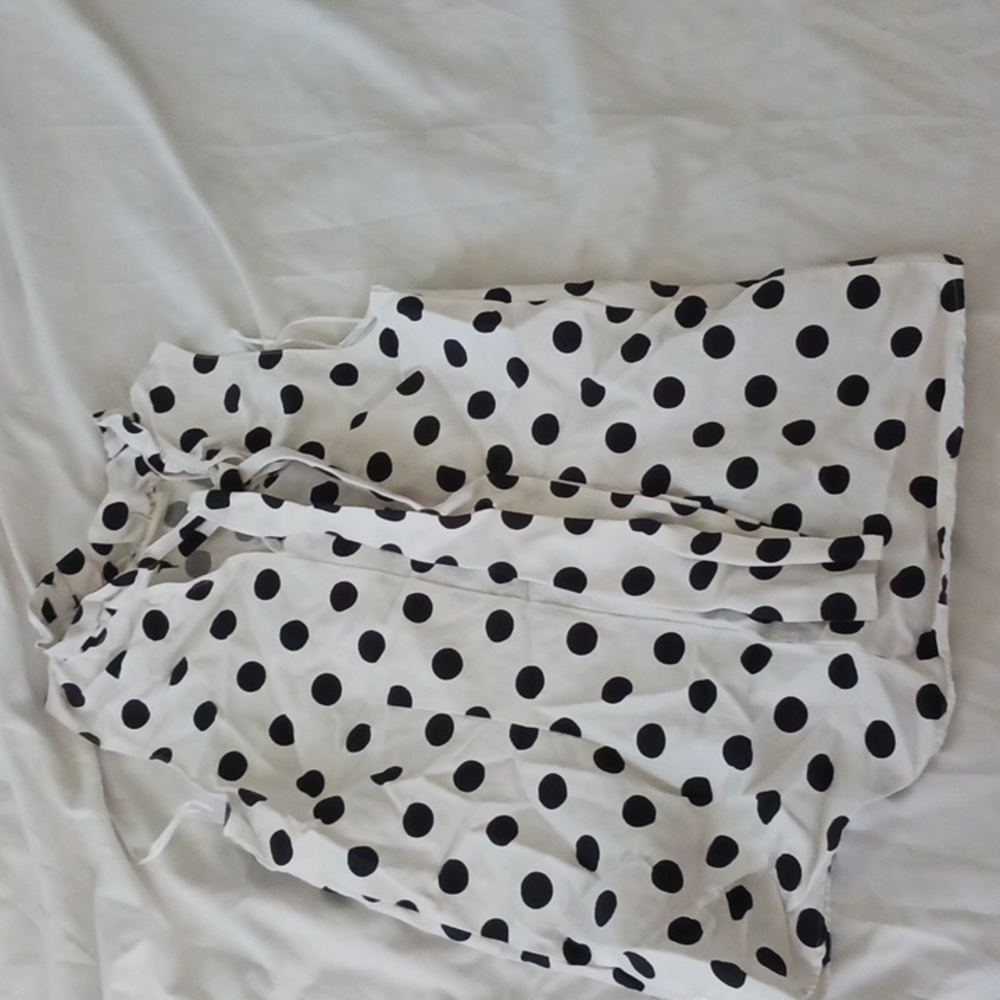 Sleeveless Blouse